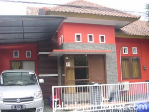 Rumah A-Tampak Depan