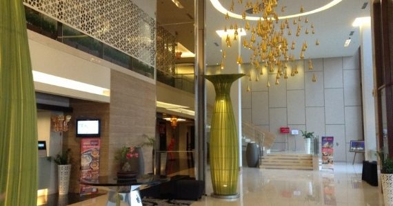 Review Hotel Mercure Padang