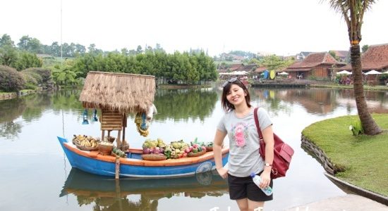 Floating Market Lembang (Bandung)