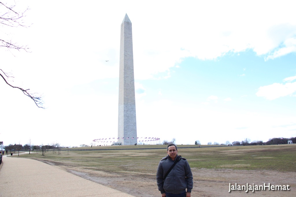 Чем отличается памятник мемориал и обеликс. Памятник первая палатка. Монумент Вашингтона охотника дивизион.